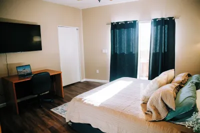 Palm Desert Vacation Villa: Ultimate Comfort & Space