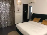 Kallithea VIP Suite - Nouto- ja jättöpalvelut