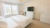 1br Apt in Historic Triplex - 5min walk Swamp Rabbit Trail, 15min walk to dntwn