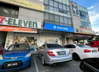 Ayden Roomstay KLIA Sepang - parking