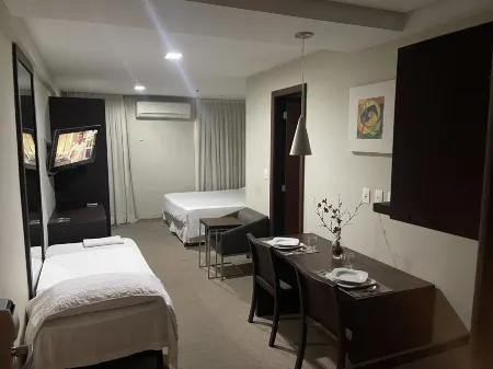 Mont Blanc Apart Hotel - Duque de Caxias Отели рядом с достопримечательностью «Praça Beira Mar»