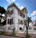 Kensington Prince's Island Historical Mansion Hotels in Büyükada