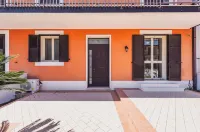 Casa Lilium 在 Floridia Oleificio Calderone附近的飯店