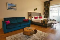 Residence Black Eagle Lubmin Strand Hotels near St. Marien