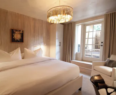 Palace Modern Hotel at the Plaza Hotels in Tesuque
