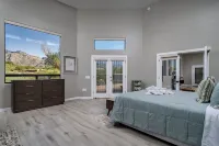 Tranquil and Luxurious Guesthouse near hikes and trails in Tucson with Hot tub Hotel a Catalina Foothills