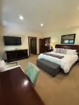 Come Be Our Guests at The Solvang Dolphin House "Delfin Huset"