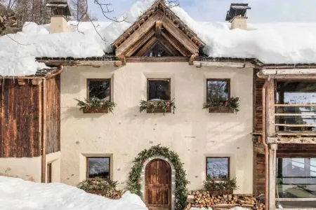 Fantastic Chalet Отели рядом с достопримечательностью «Ski School Dolomites»