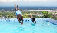 Wigot Gardens Hotel - Pool