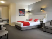 ibis Styles Adelaide Manor Hotels in Gilles Plains