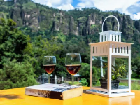 ヒクリ ハウス テポストランのホテル