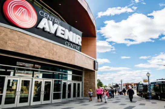 Studio 7 ~ 1 BDRM w/ Private Bath & Living Room Отели в г. 