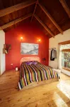Spectacular Lakefront Cabin with luxury outdoor shower Hotel a San Marcos La Laguna