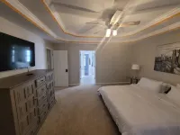 Home Sweet NC. Amazing Location! Hotels near Habitat Wake ReStore -- Apex