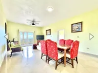 Simby D'lo A Presidential House Spectacular View.Pack up your luggage n move in.