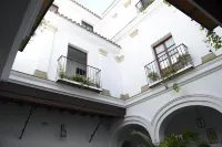 PALACIO LAS PALOMAS HOUSE. Apt. Centro 600m. Beach with garage. SPECIAL OFFER 2018