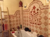 House with swimming pool vans