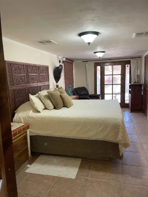 Beautiful 4 bedroom home with spectacular ocean views