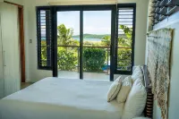 New private luxury villa with amazing views
