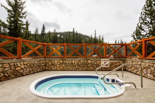 Ski in, Ski out Fireside Retreat