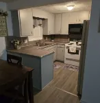 Straka home away from home. Hotels in Defiance