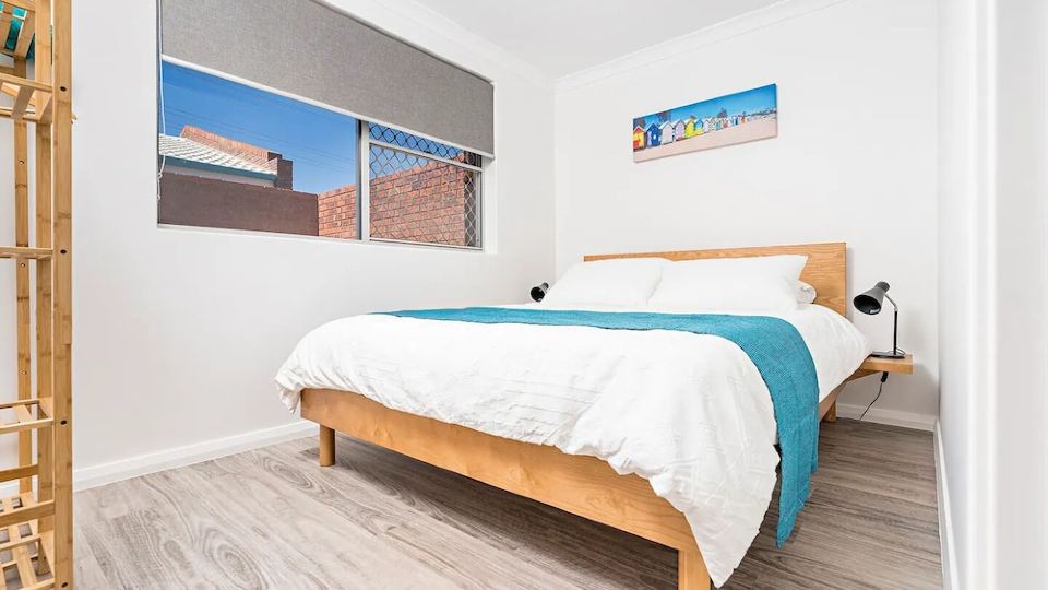 2 Bedroom Unit Central, 5 minutes walk to pristine beaches! Newly renovated