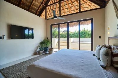 Penthouse Tulum Condo Mestiza -3-Bedroom, 3-Bath in Lúum Zamá, Tulum