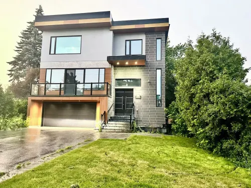 Lakeside Luxe 皮克林住宿飯店