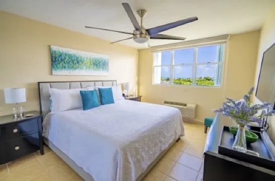 Stunning panoramic Atlantic ocean view in spacious Penthouse