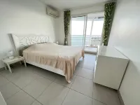 Luxury apartment with sea view Hôtels à : 