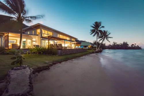 Tohora by Tahiti Homes 5-bedroom beachfront villa with swimming pool.