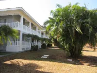 Spacious & Tranquil Condo Steps From the Beach! Near Marbella & San Juanillo Hotels in 