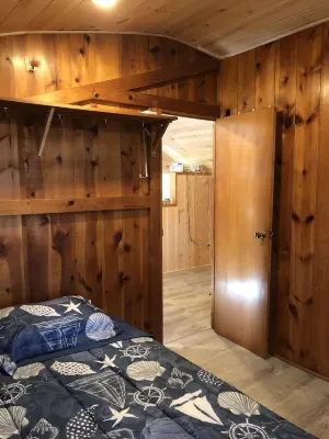 1-bedroom cabin near Huron-Manistee National Forest