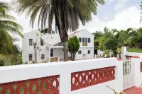 Hilltop View: Convenient & Peaceful Studio Haven Hotels in Osbourn