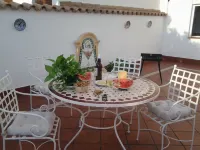 House located in the center of the village about 10 minutes from the river trail