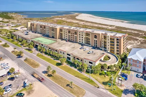 คอนโดริมทะเล Dauphin Island: สระว่ายน้ำ! - อพาร์ทเม้นท์