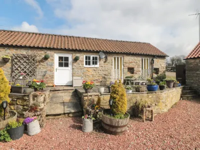 Norah's Nook Hotels near Rosedale Abbey Golf