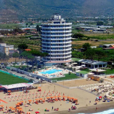 Torre Del Sole