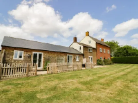 Oak Barn Hotels in Daventry