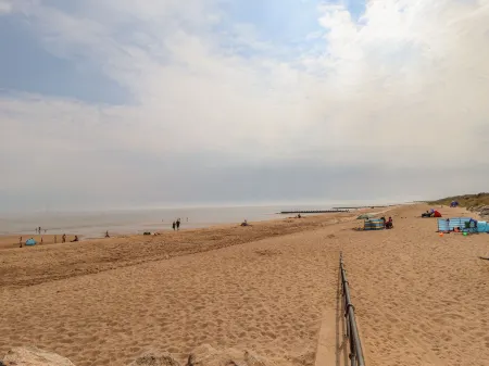 Hallstead Отели рядом с достопримечательностью «Skegness Clock Tower»