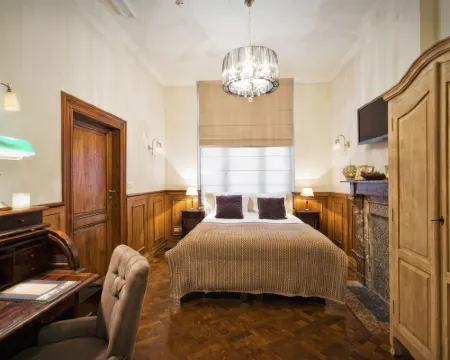 Boutique Hotel Caelus VII Hotéis em Tongeren