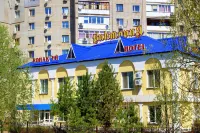 Victoria Hotel Hoteles cerca de Pushkin Museum