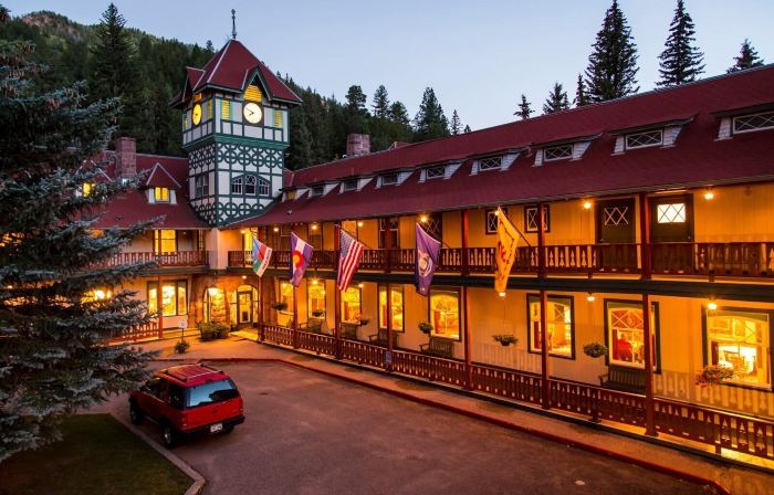 The Historic Redstone Inn