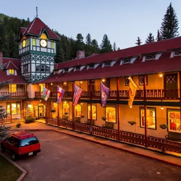 The Historic Redstone Inn