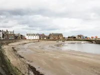 Dunnottar Woods Cottage فنادق في Stonehaven