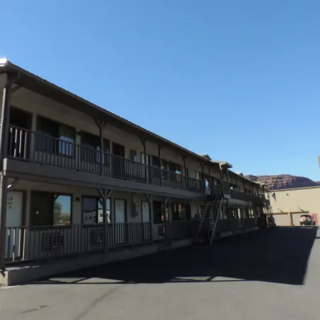 The Virginian Motel