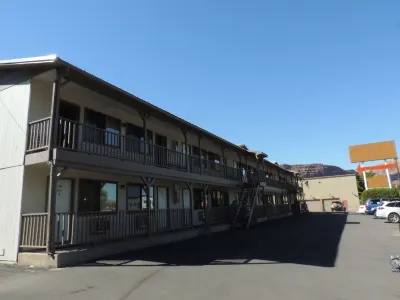 The Virginian Motel Отели в г. 