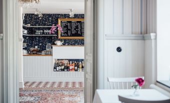 Kivikstrand Badhotell