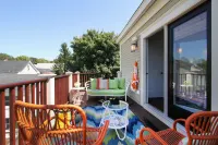 The Newport Lofts - 548 Thames Street