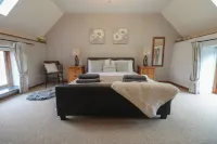 Post House